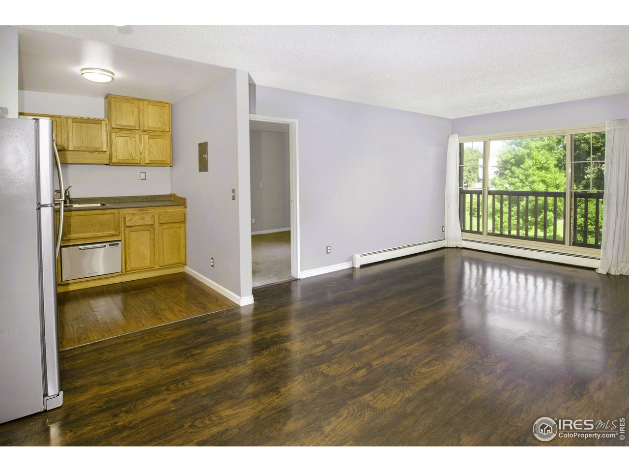 860 W Moorhead Cir 1-i