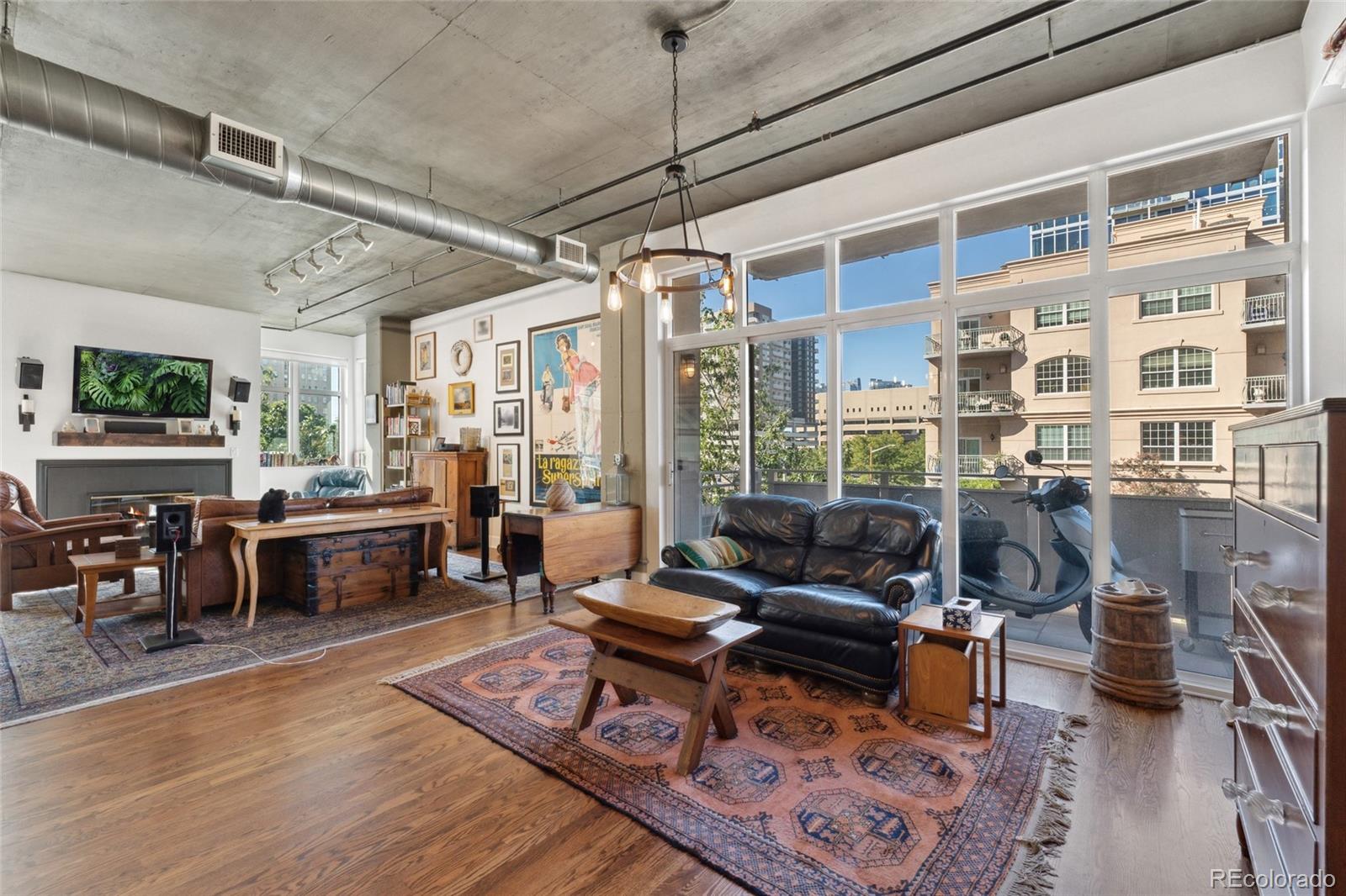290 W 12th Avenue Unit: 303