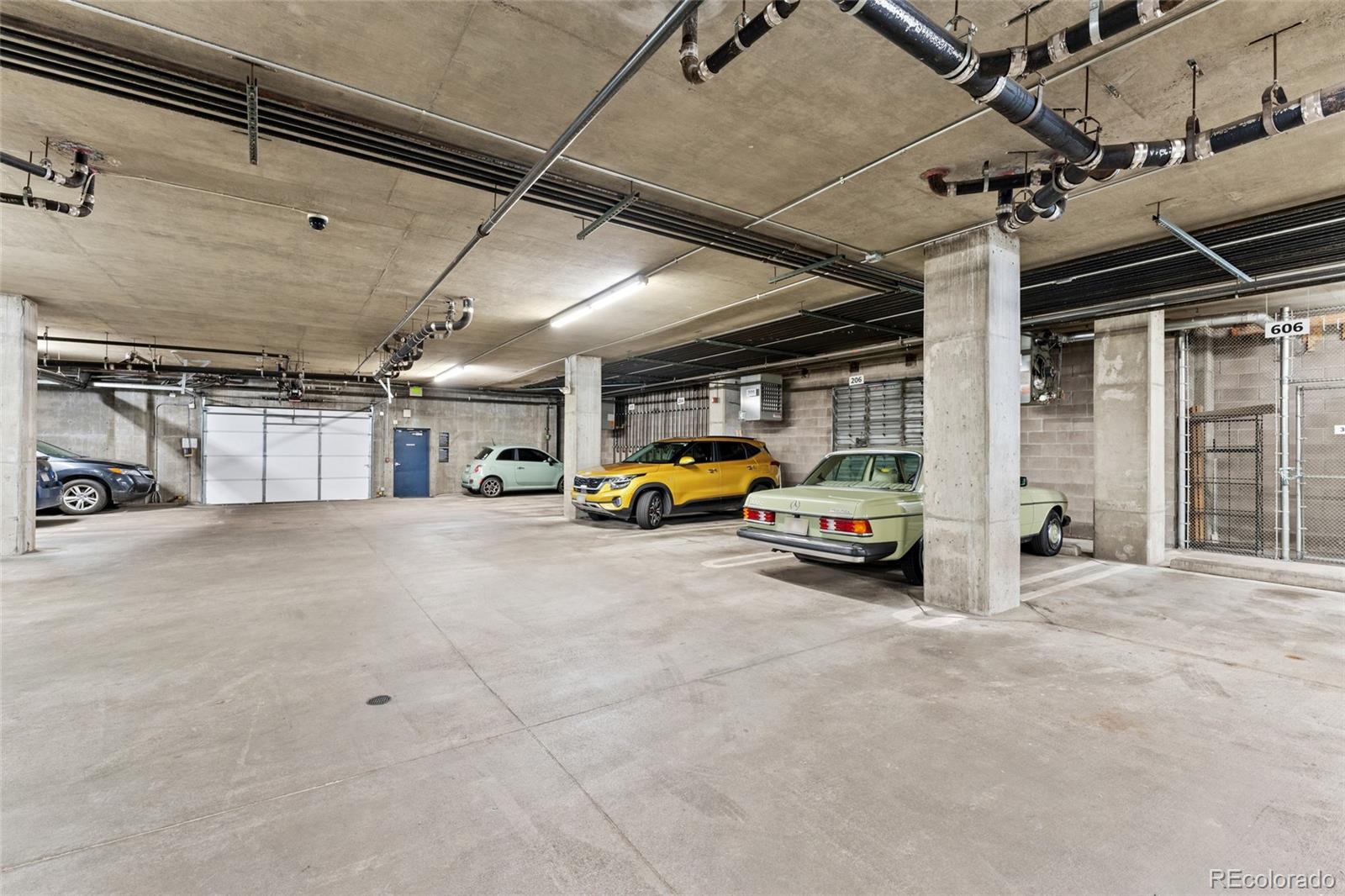 290 W 12th Avenue Unit: 303