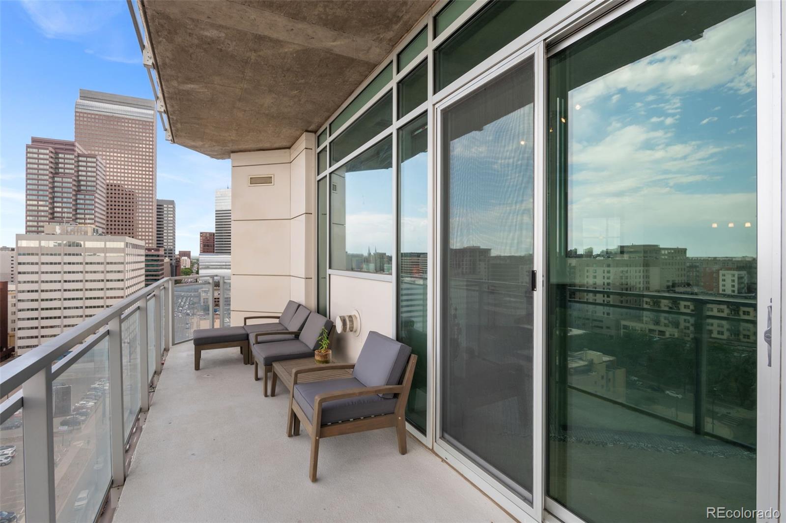 2001 Lincoln Street Unit: 1522