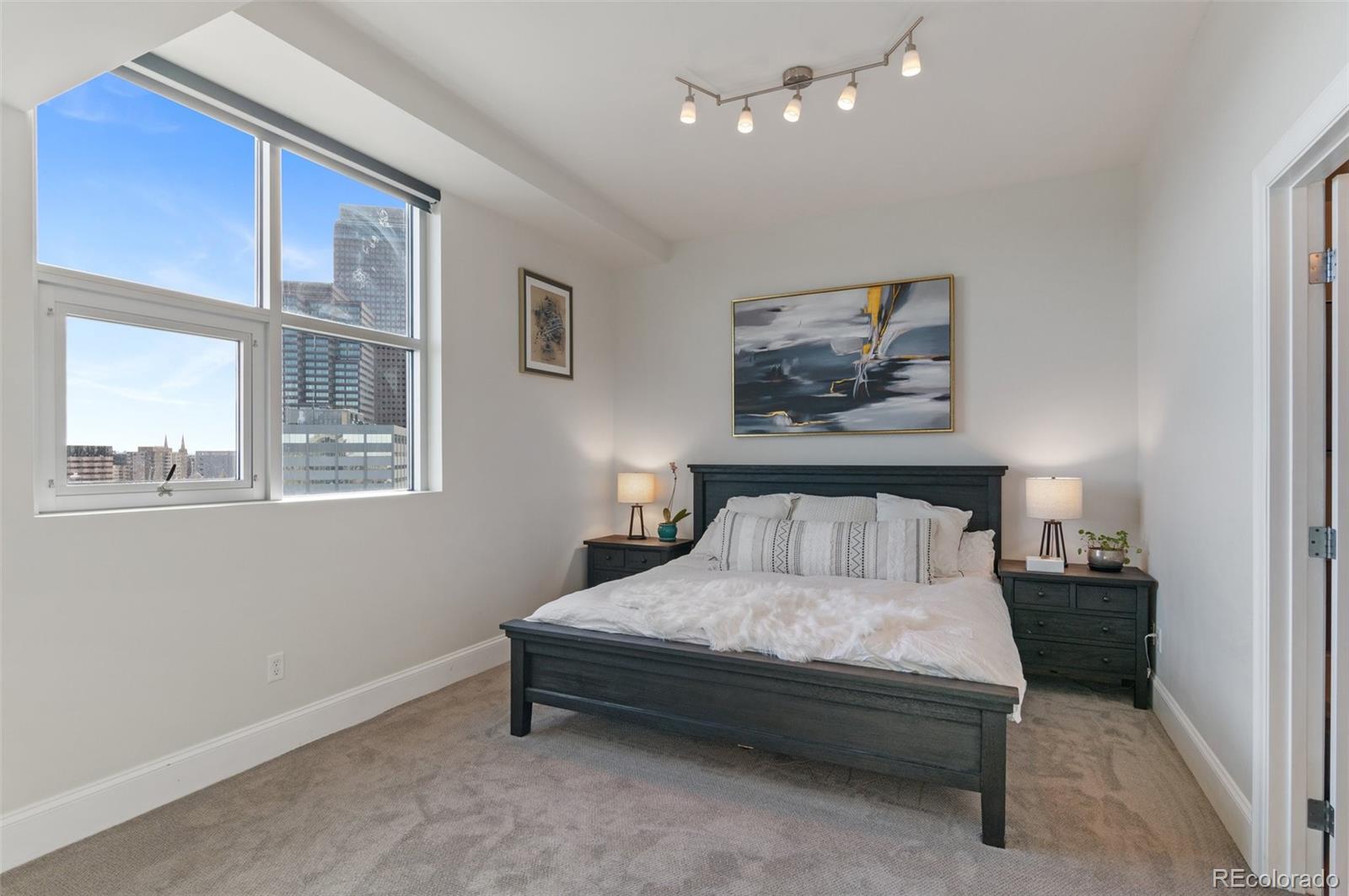 2001 Lincoln Street Unit: 1522