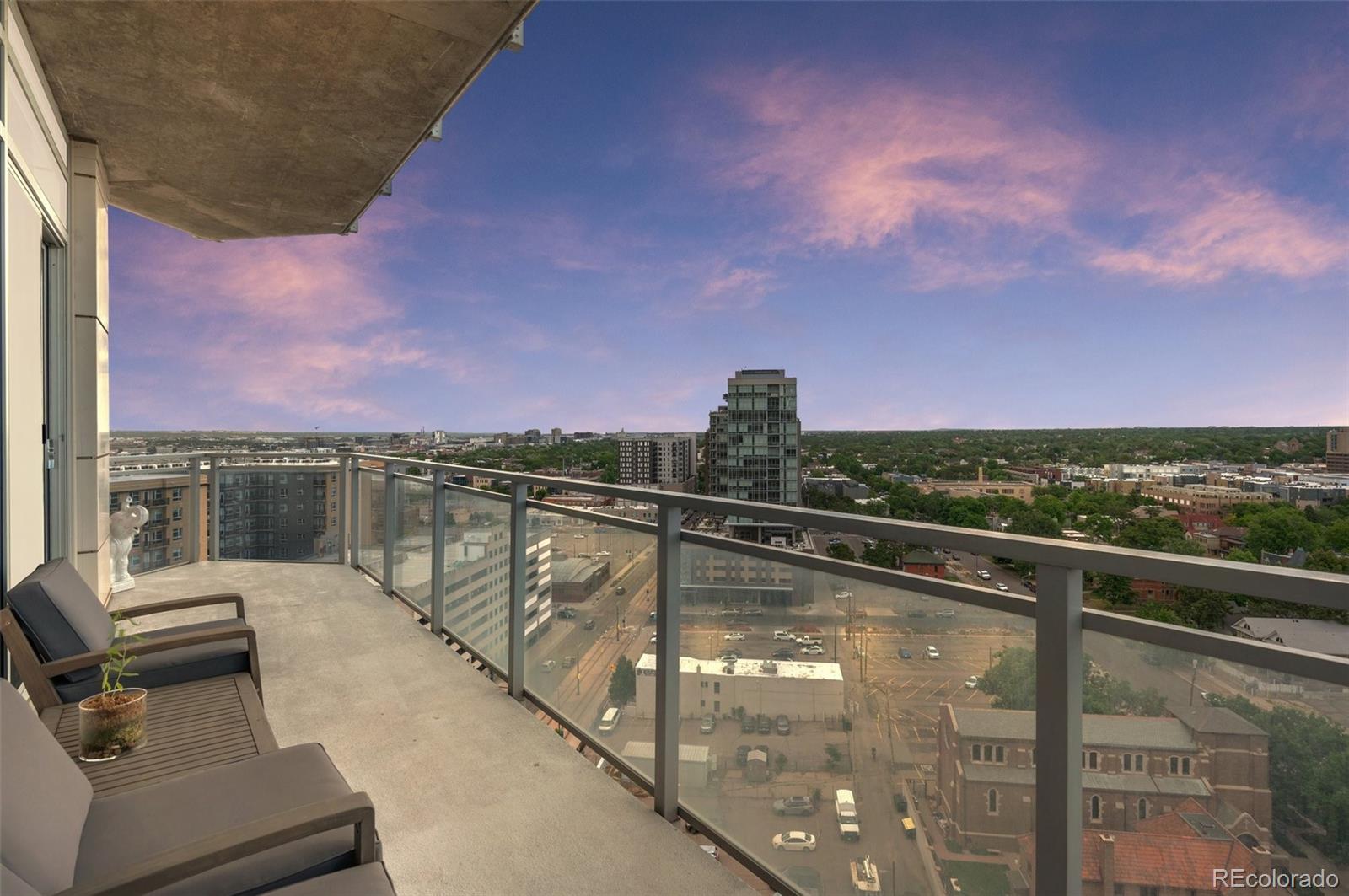 2001 Lincoln Street Unit: 1522