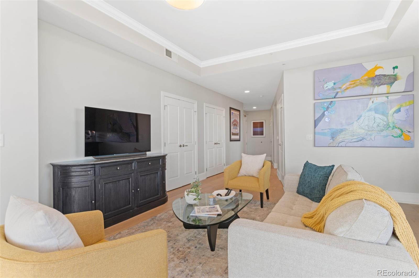 2001 Lincoln Street Unit: 1522