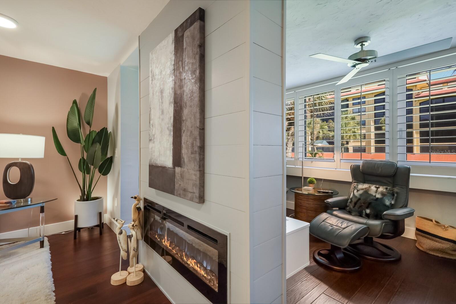 8750 MIDNIGHT PASS RD #103