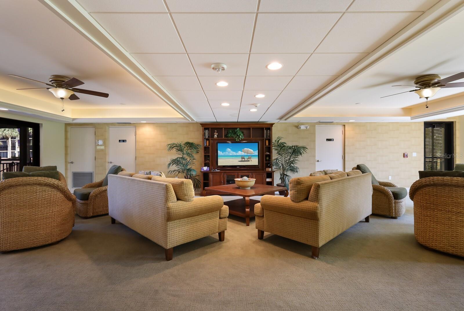 8750 MIDNIGHT PASS RD #103