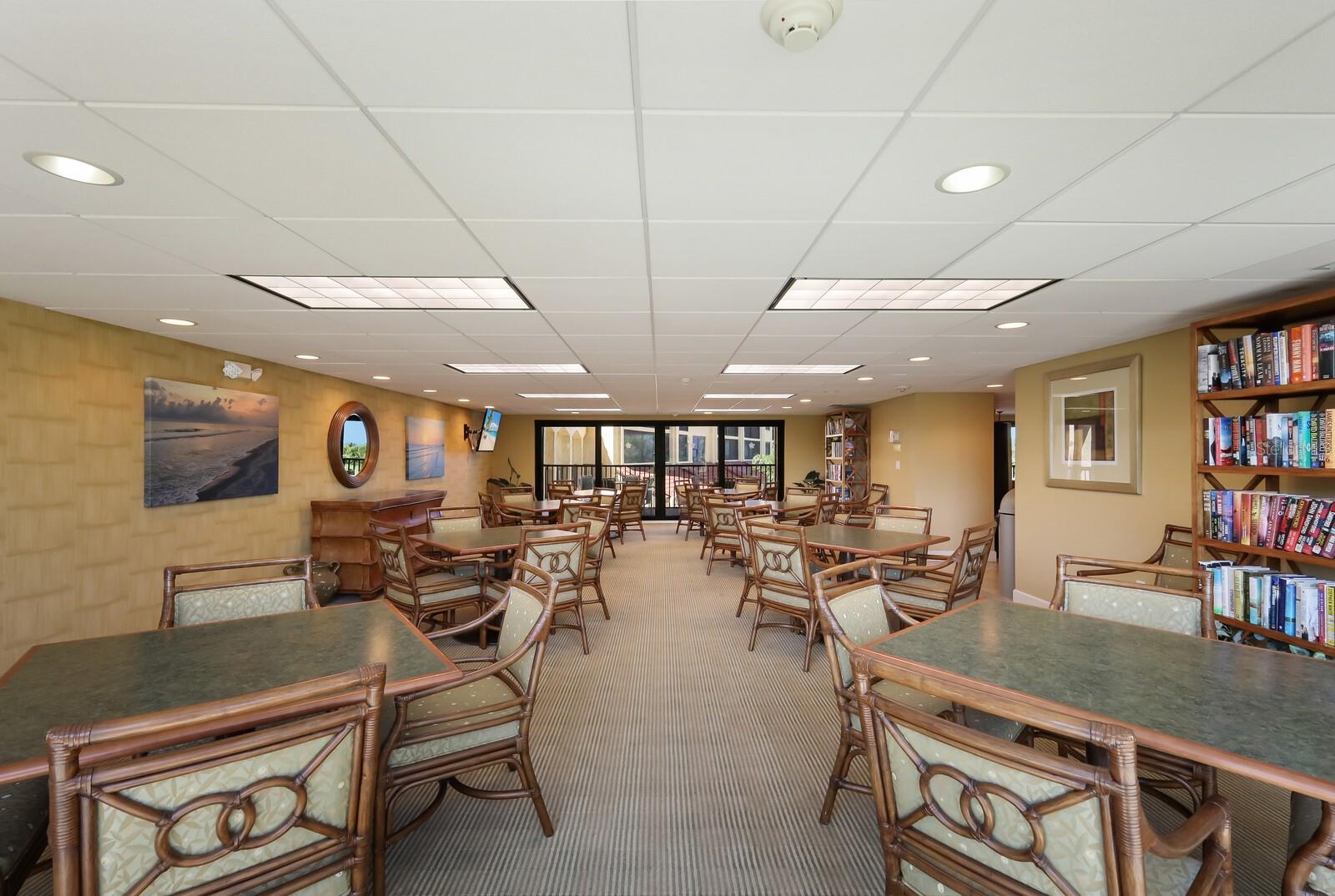 8750 MIDNIGHT PASS RD #103