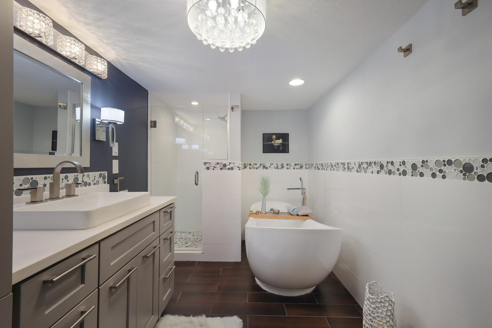 8750 MIDNIGHT PASS RD #103