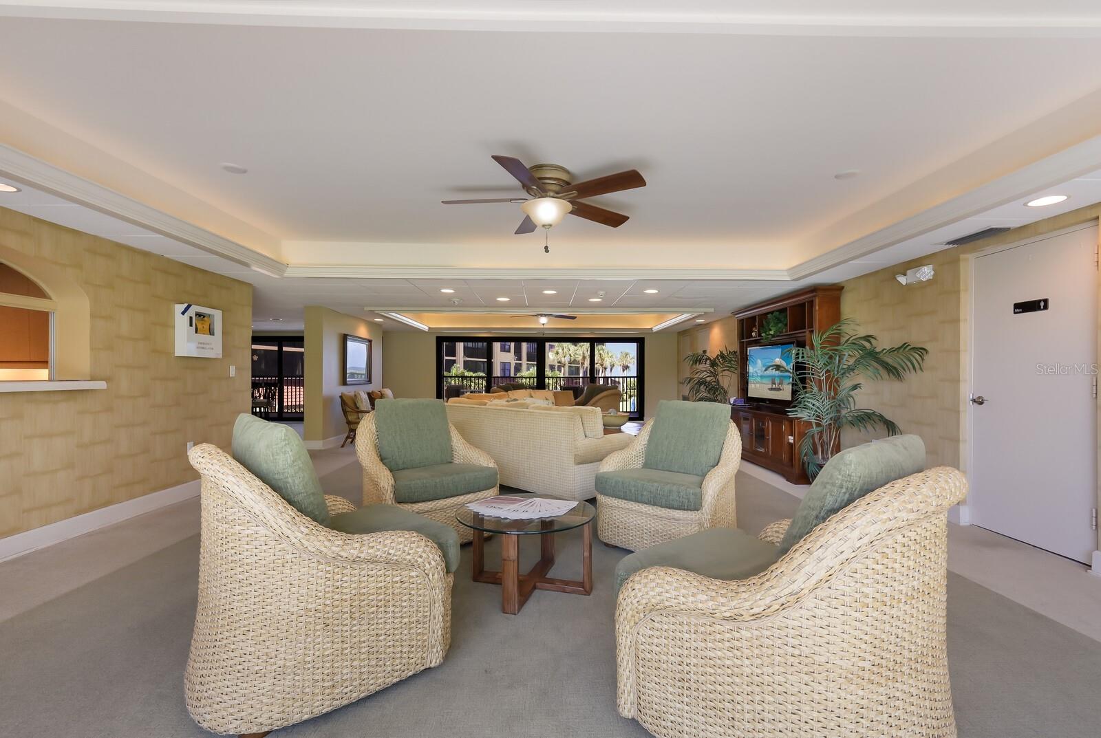 8750 MIDNIGHT PASS RD #103