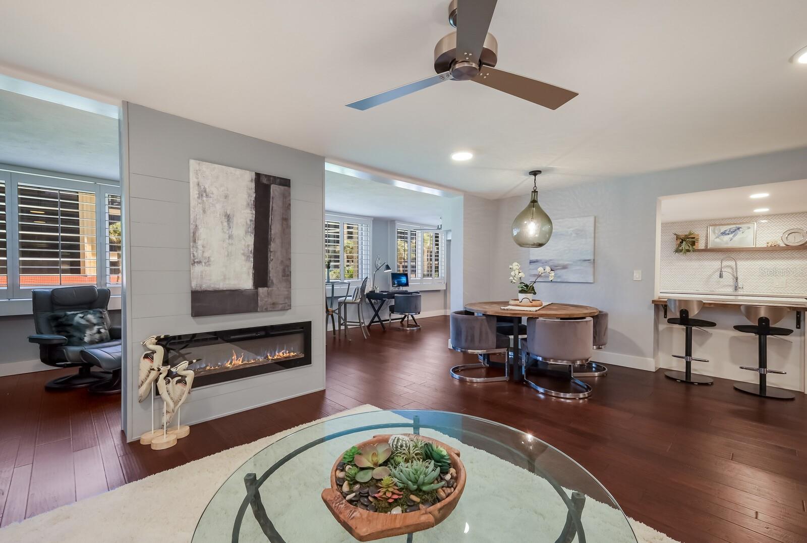 8750 MIDNIGHT PASS RD #103