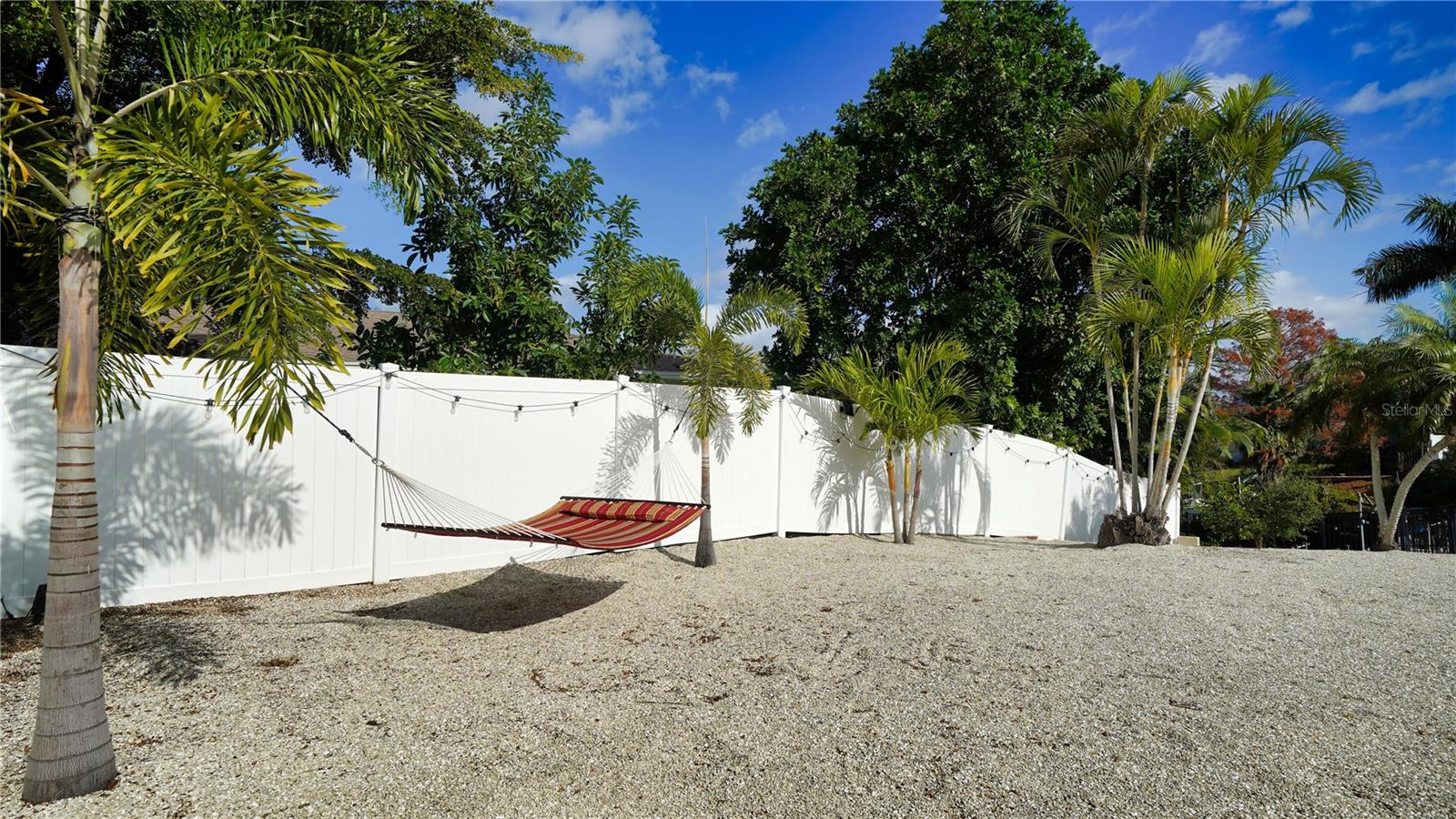 2513 CONSTITUTION BLVD