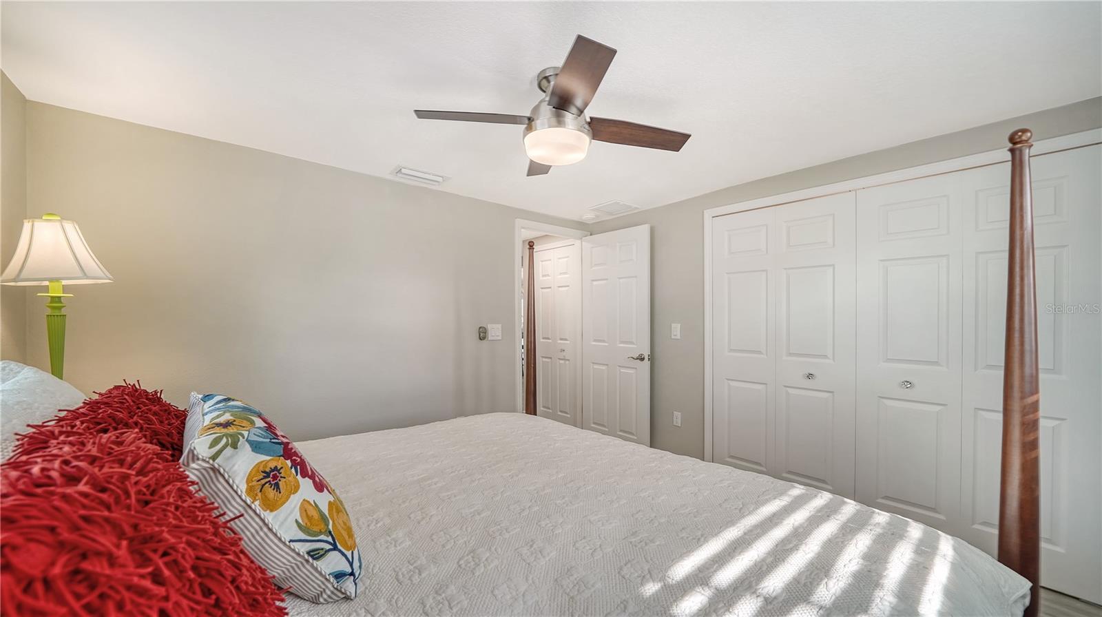 2513 CONSTITUTION BLVD