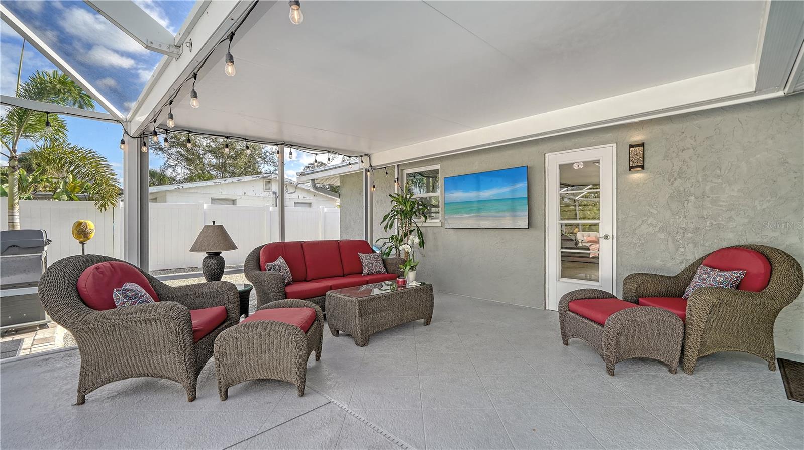 2513 CONSTITUTION BLVD