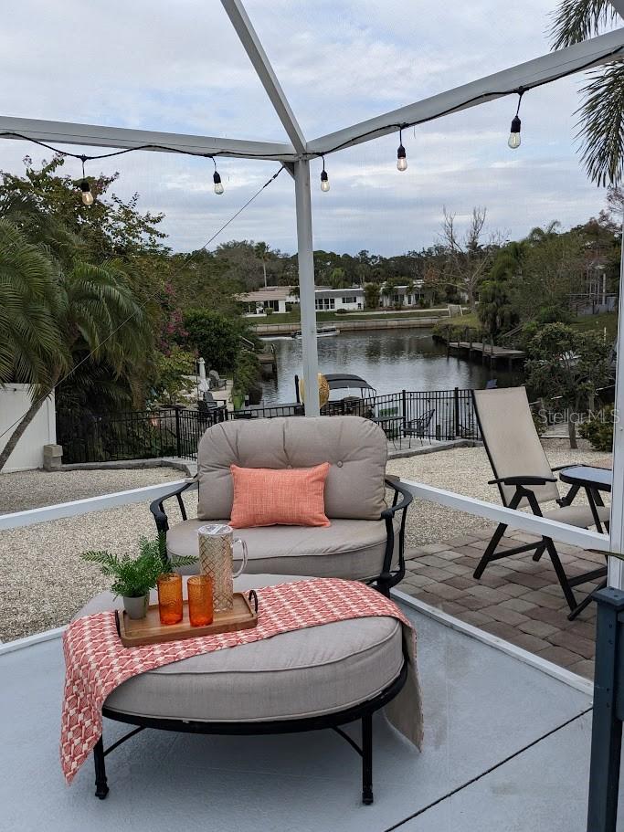 2513 CONSTITUTION BLVD