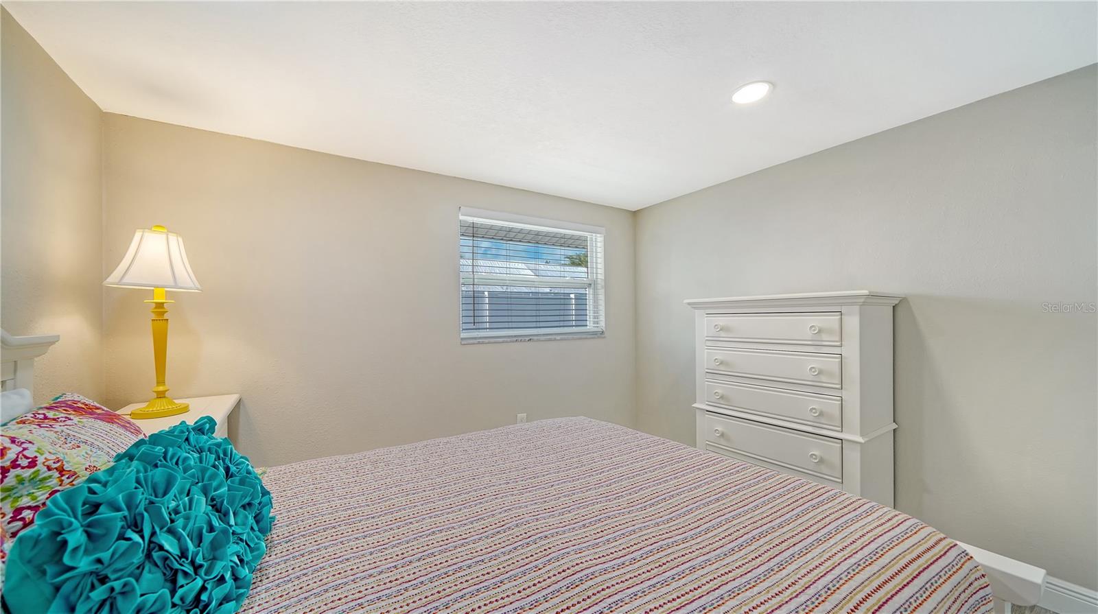 2513 CONSTITUTION BLVD