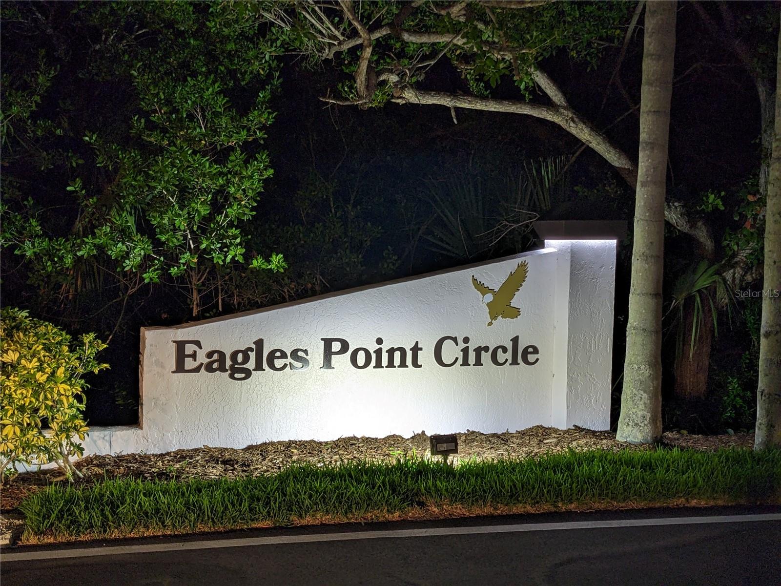 5420 EAGLES POINT CIR #304