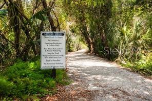 5420 EAGLES POINT CIR #304