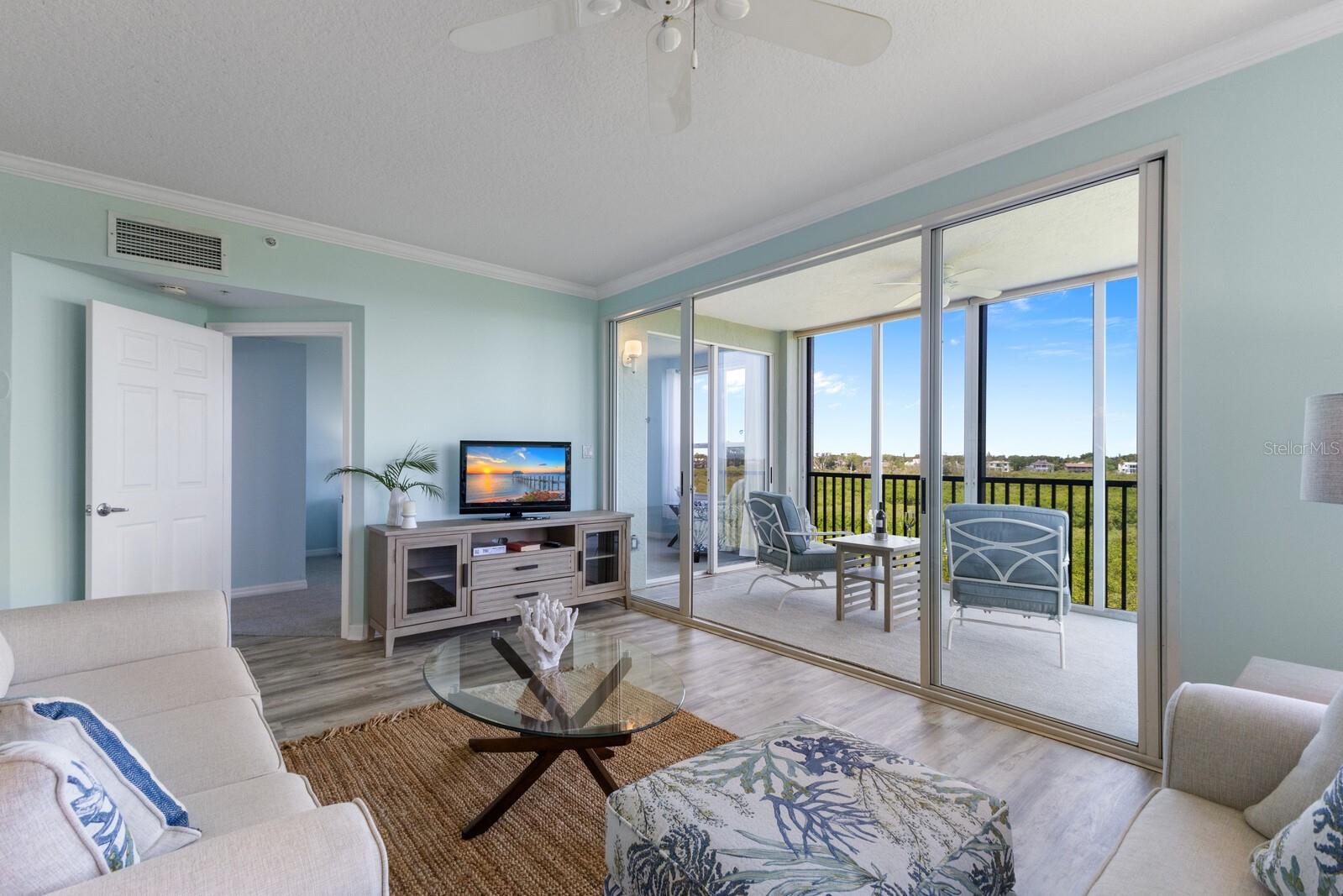 5420 EAGLES POINT CIR #304