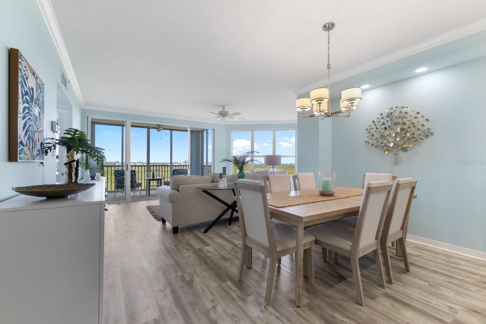 5420 EAGLES POINT CIR #304