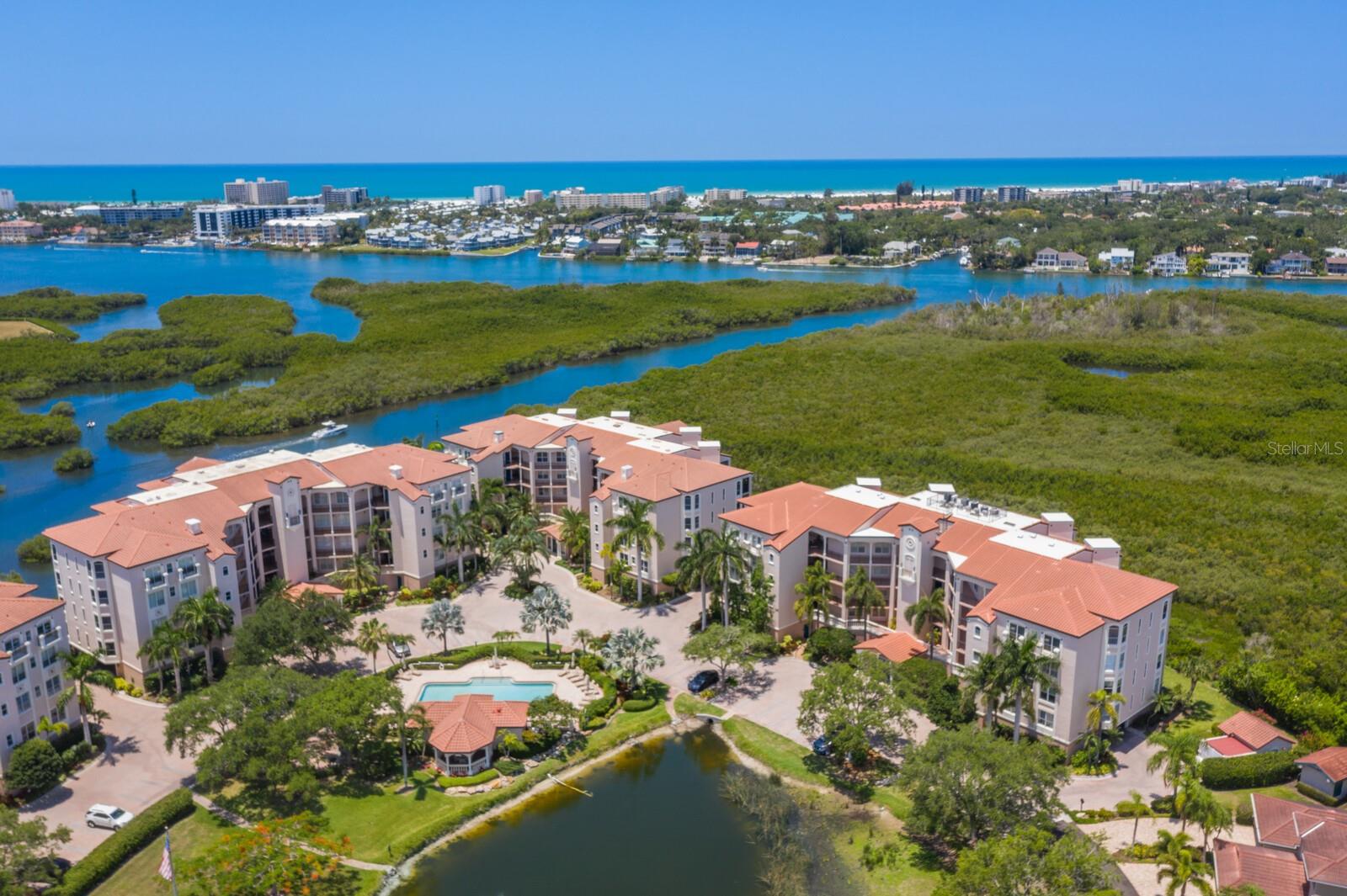 5420 EAGLES POINT CIR #304