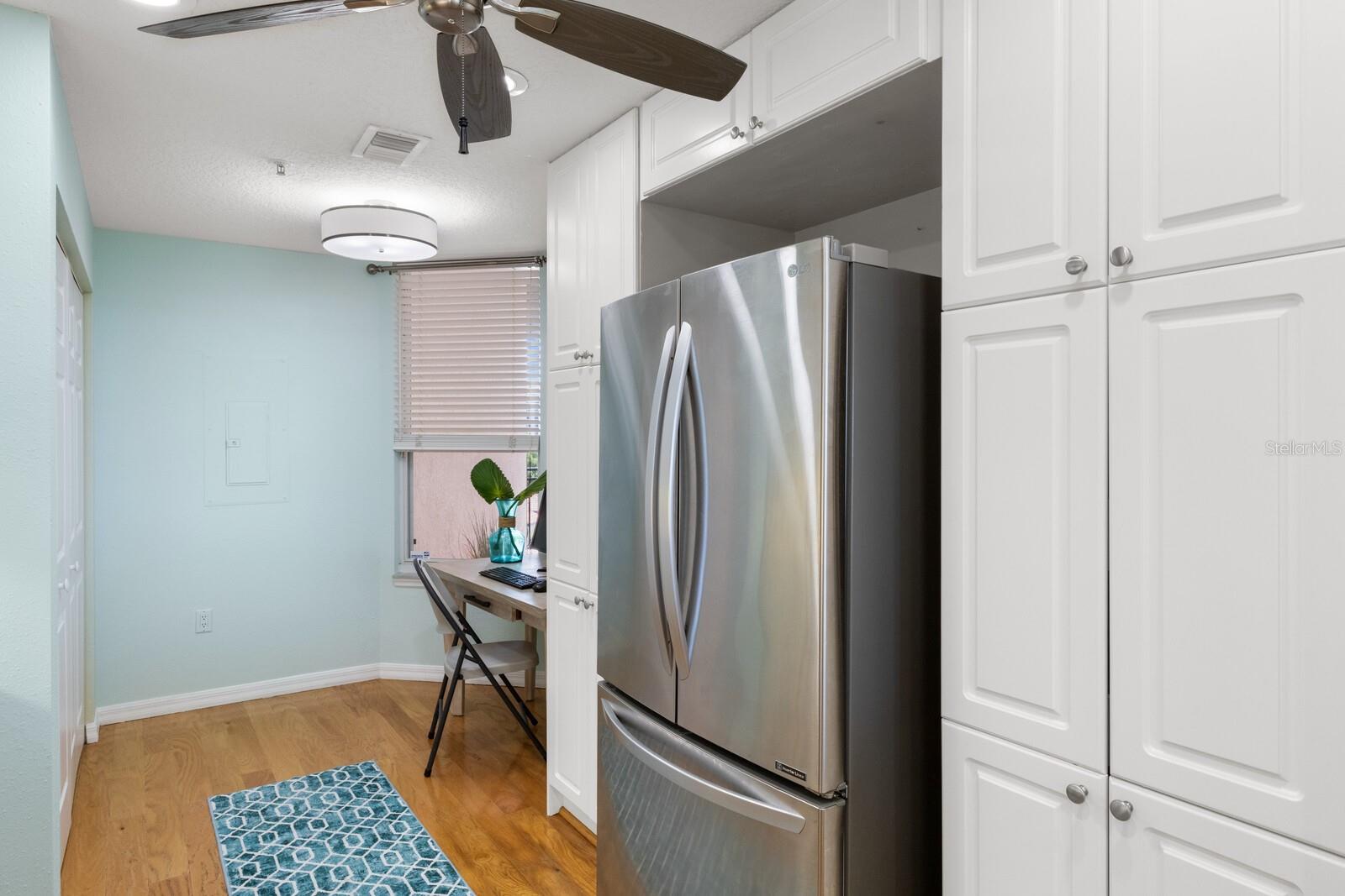 5420 EAGLES POINT CIR #304