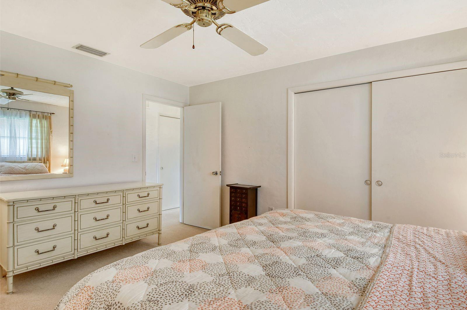 3267 SUFFOLK LN #519