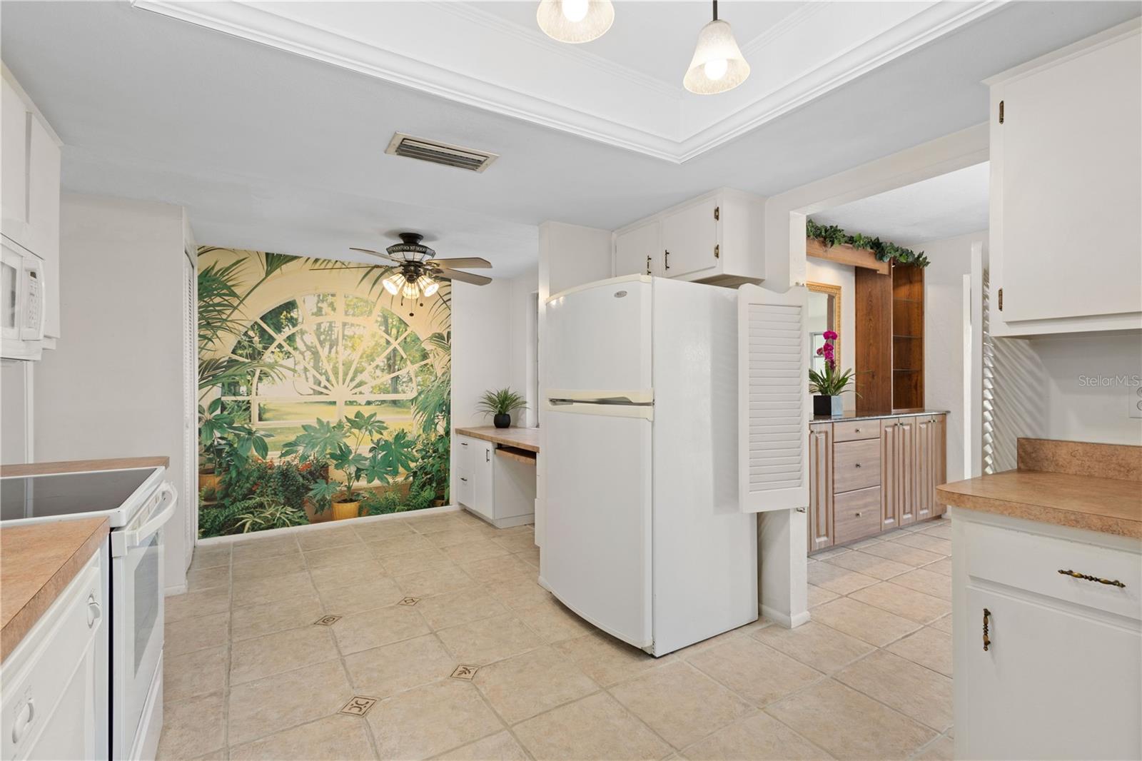 3328 DARTMOUTH LN #1012