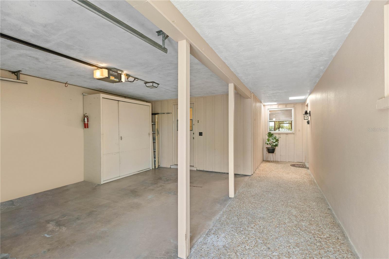 3328 DARTMOUTH LN #1012