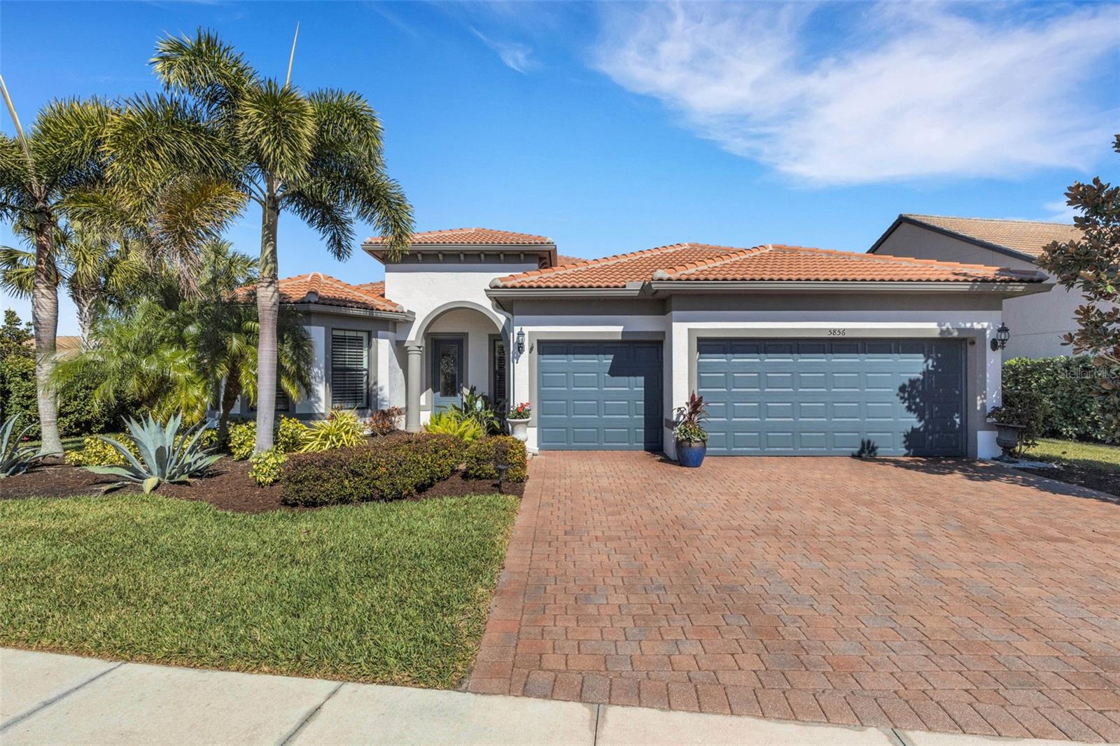 5856 SNOWY EGRET DR