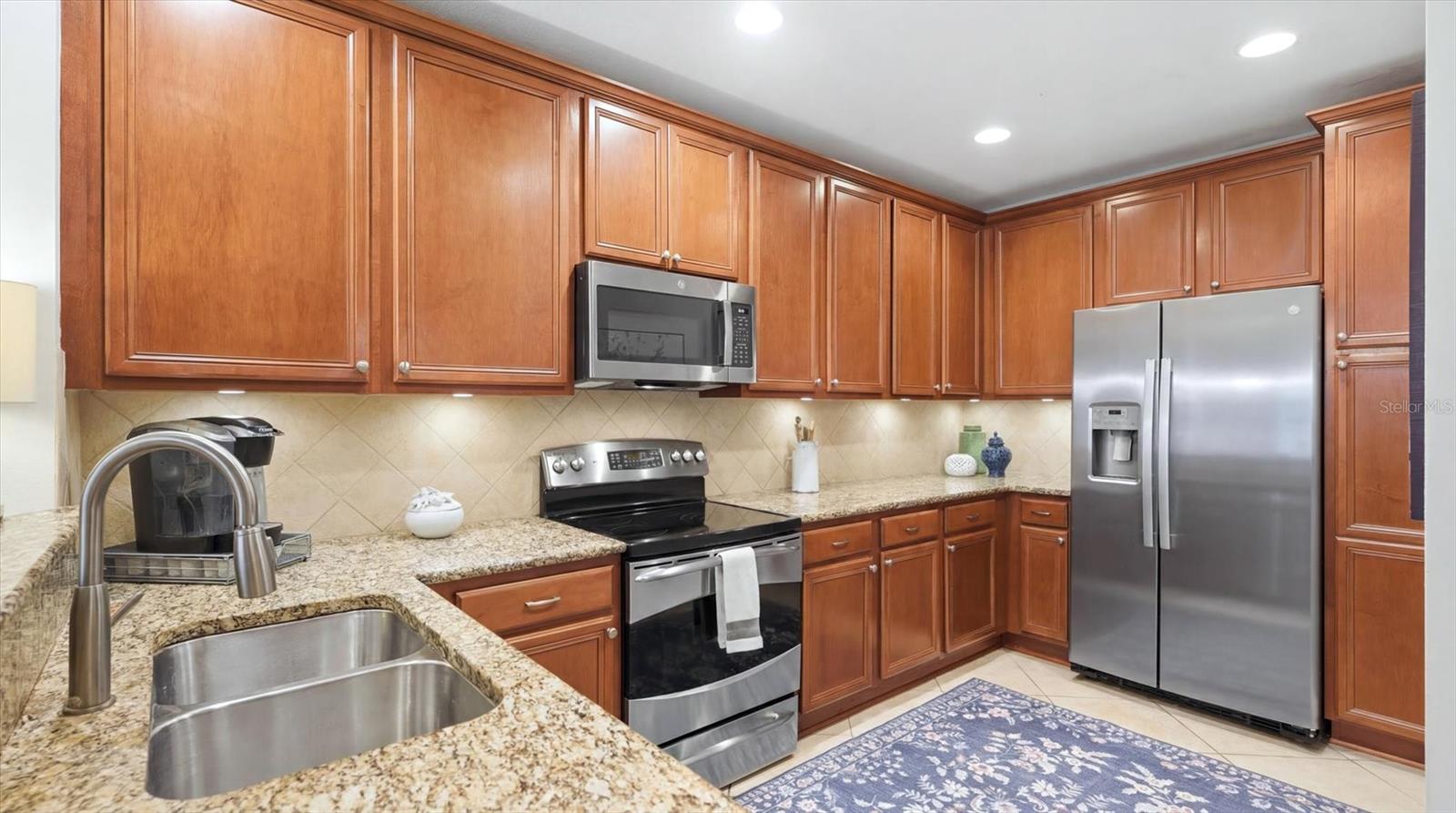 1585 DORGALI DR