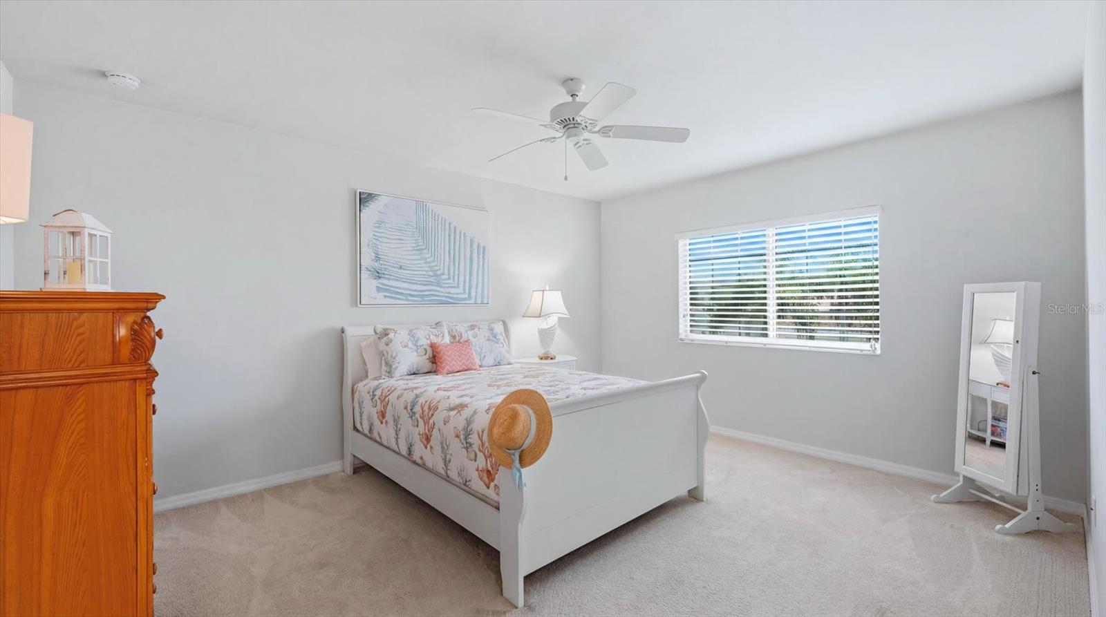 1585 DORGALI DR