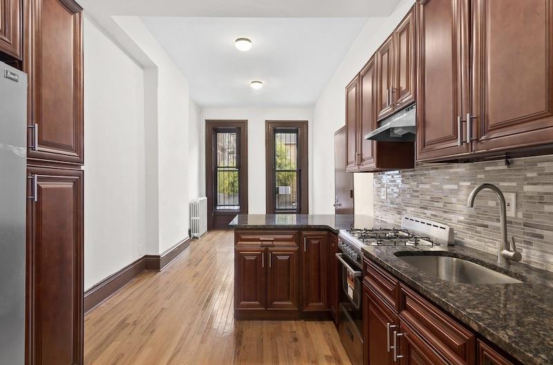 276 Putnam Avenue 2