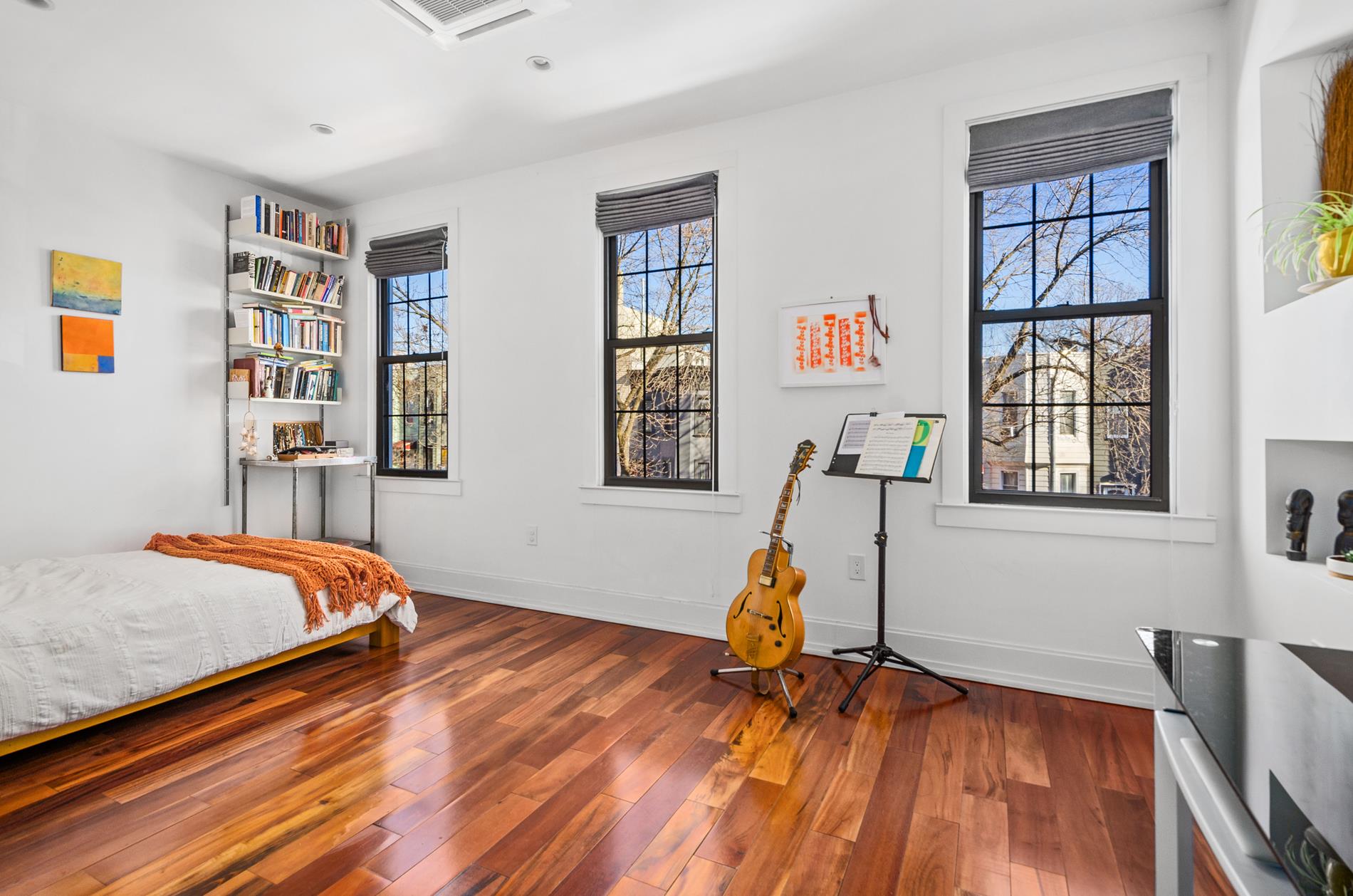 1127 Decatur Street