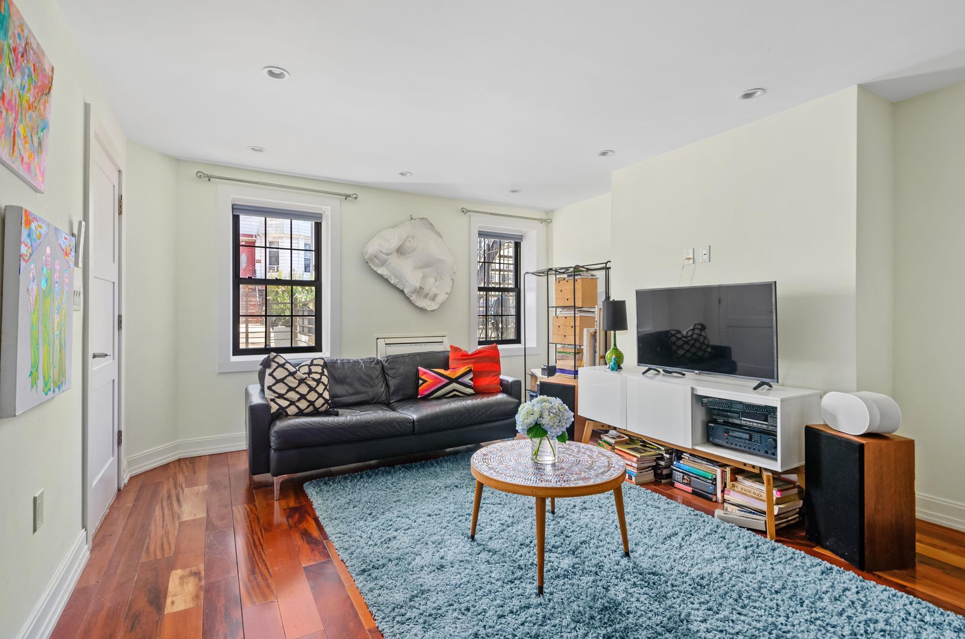 1127 Decatur Street