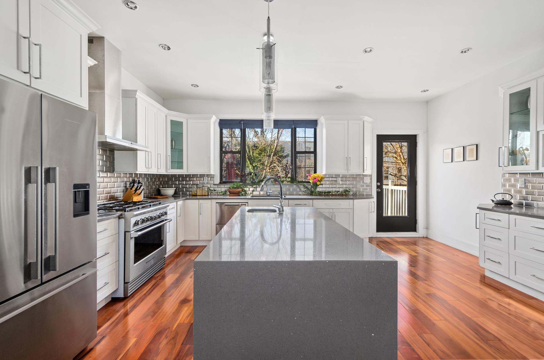 1127 Decatur Street