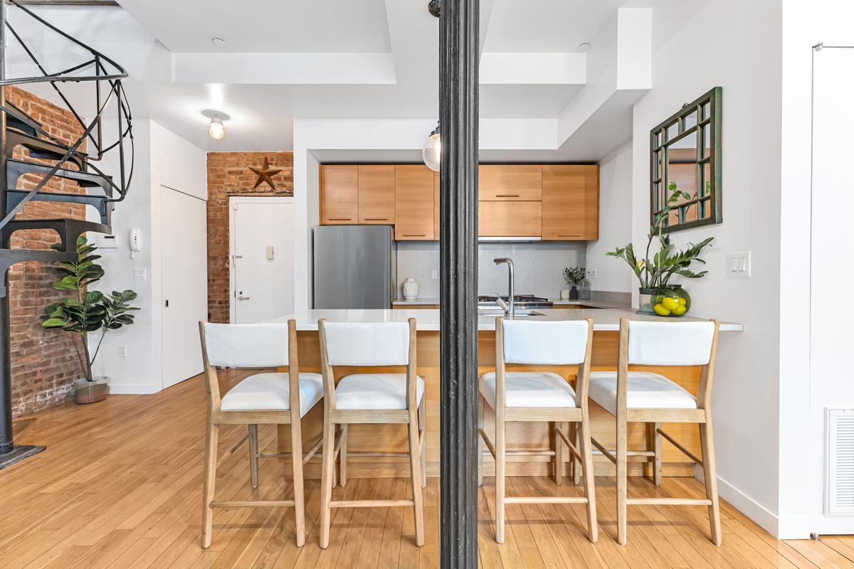 364 Manhattan Avenue 1-G East Williamsburg