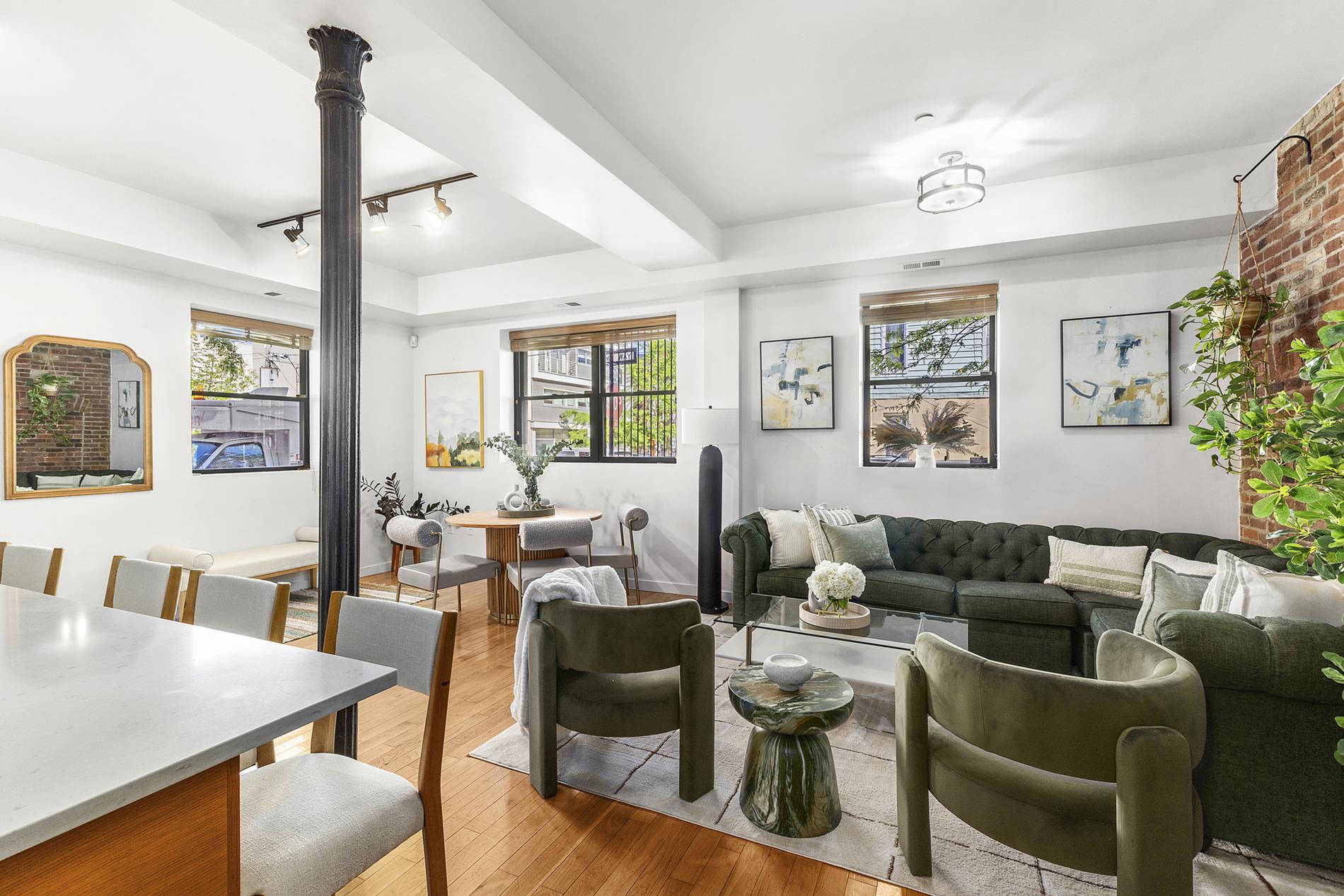 364 Manhattan Avenue 1-G East Williamsburg