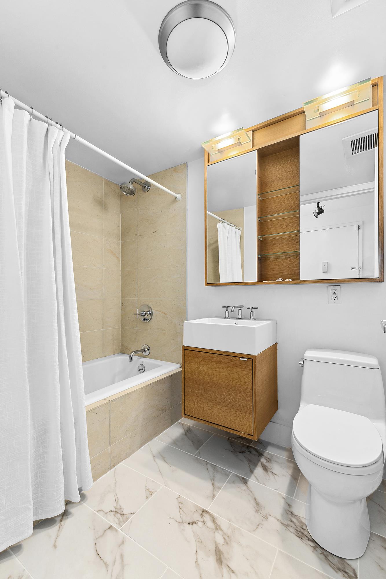 364 Manhattan Avenue 1-G East Williamsburg