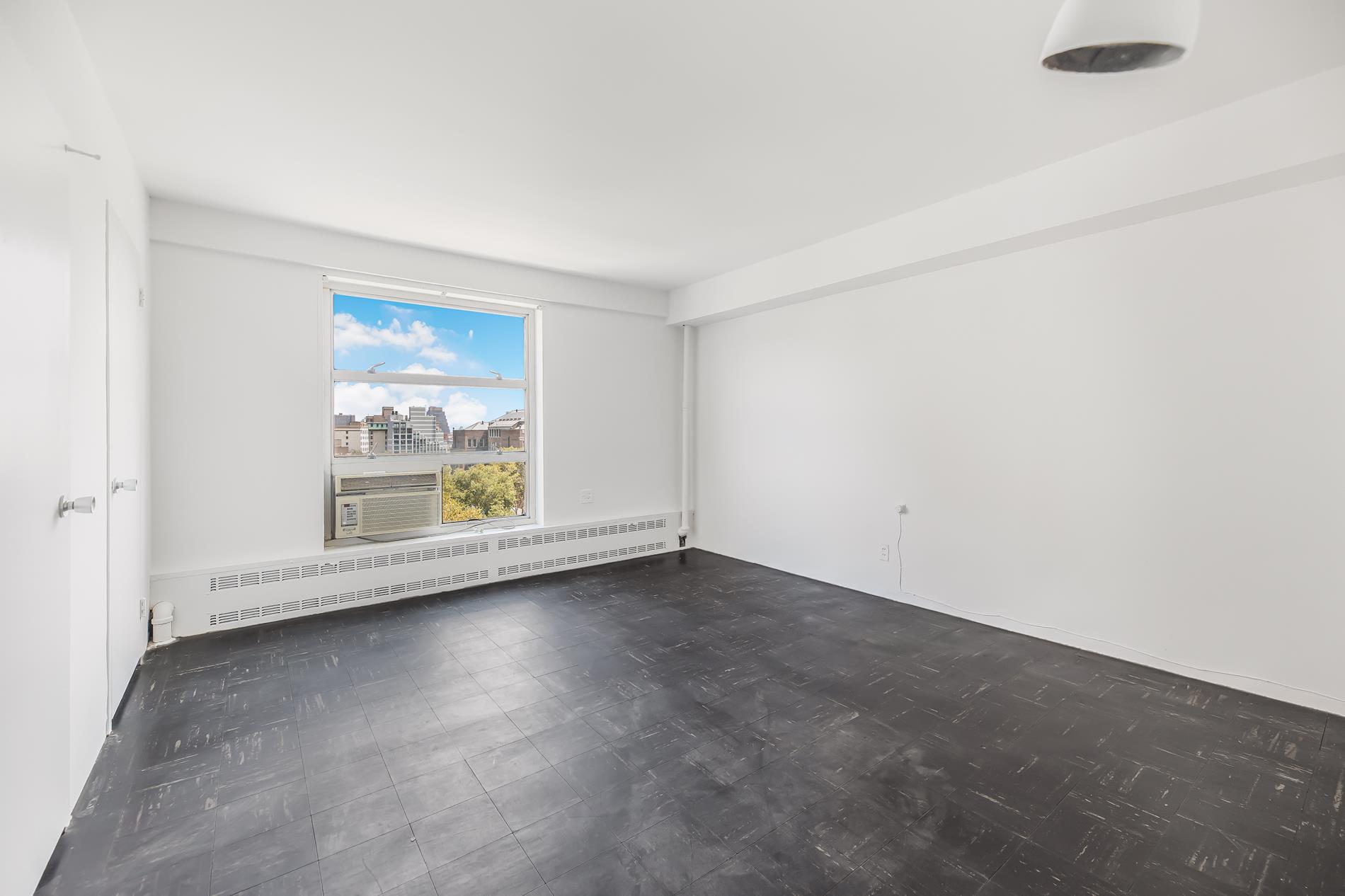 70 la Salle Street 10-F