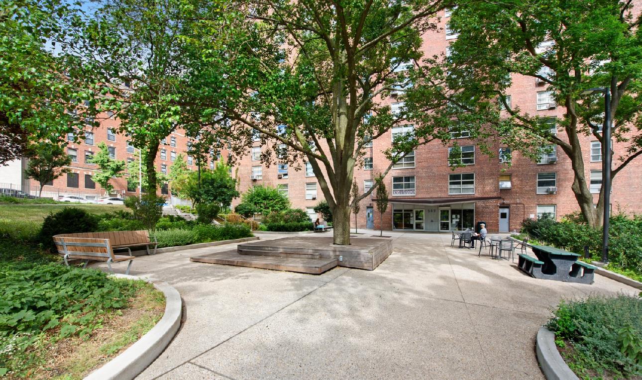 70 la Salle Street 10-F