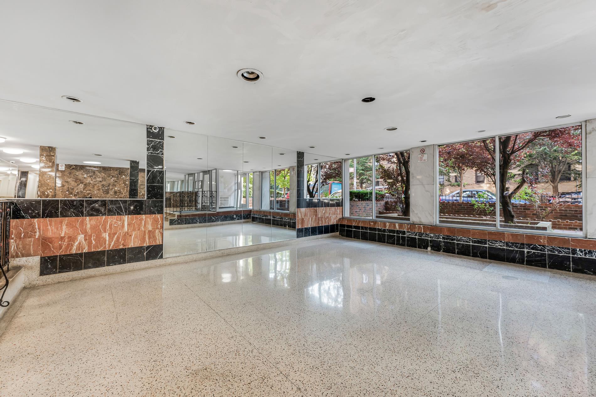 425 E 26th Street 5B