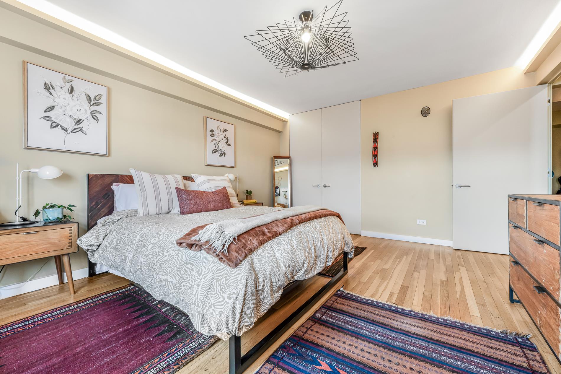 425 E 26th Street 5B