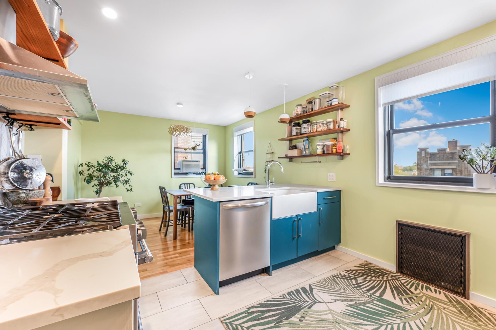 425 E 26th Street 5B