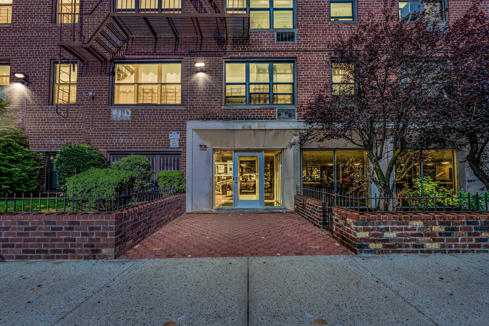 425 E 26th Street 5B