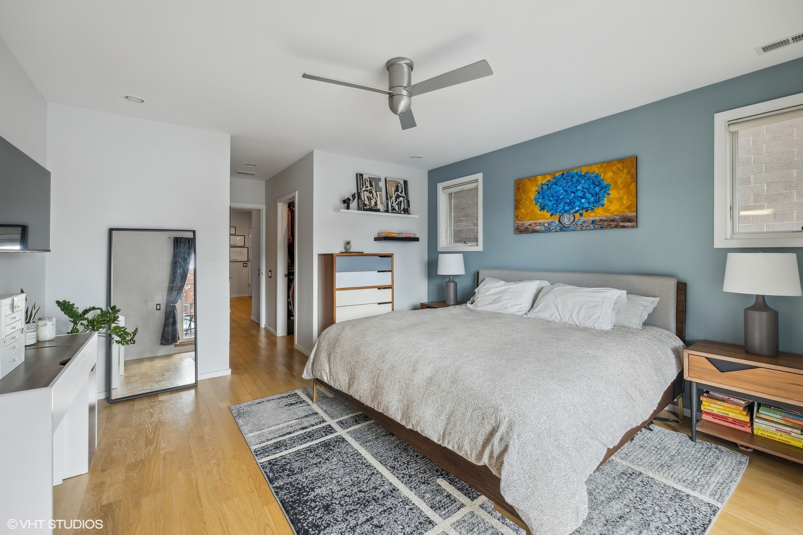 1545 W Fry Street Unit: 2