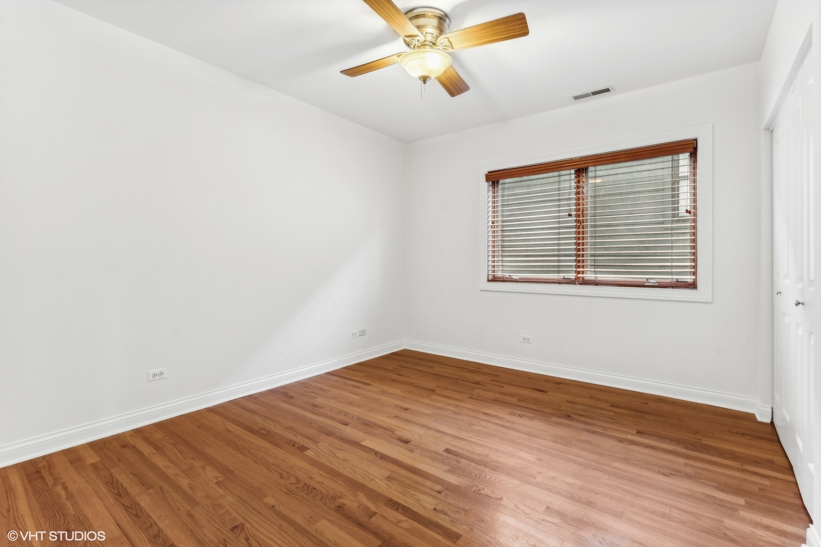 4345 S Indiana Avenue Unit: 2N