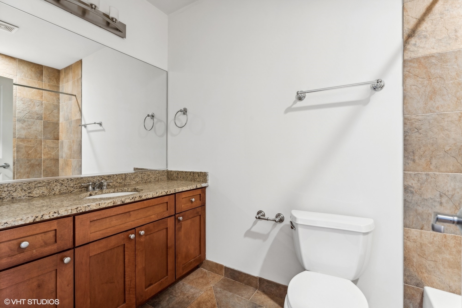 4345 S Indiana Avenue Unit: 2N