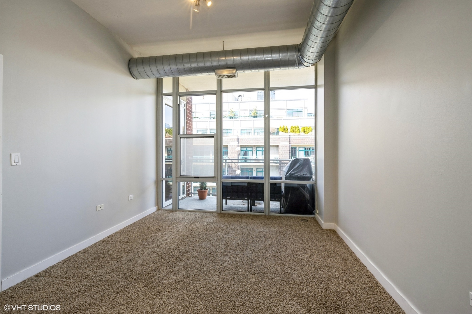 901 W Madison Street Unit: 816