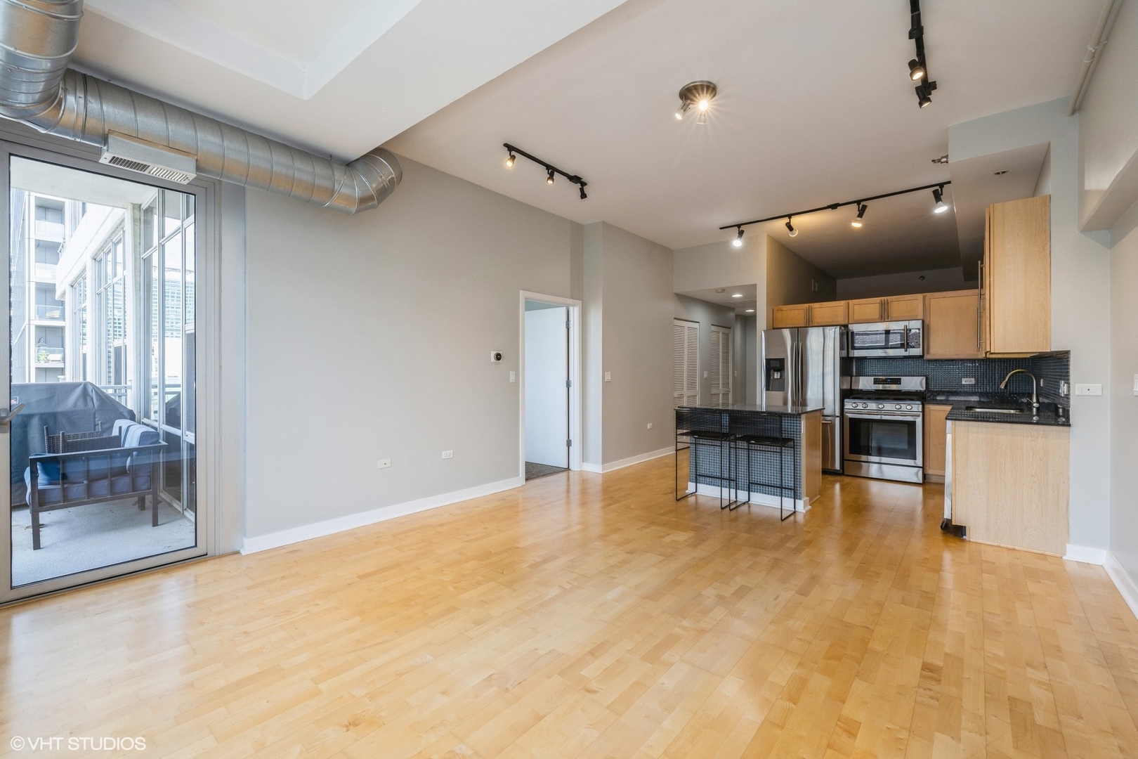 901 W Madison Street Unit: 816