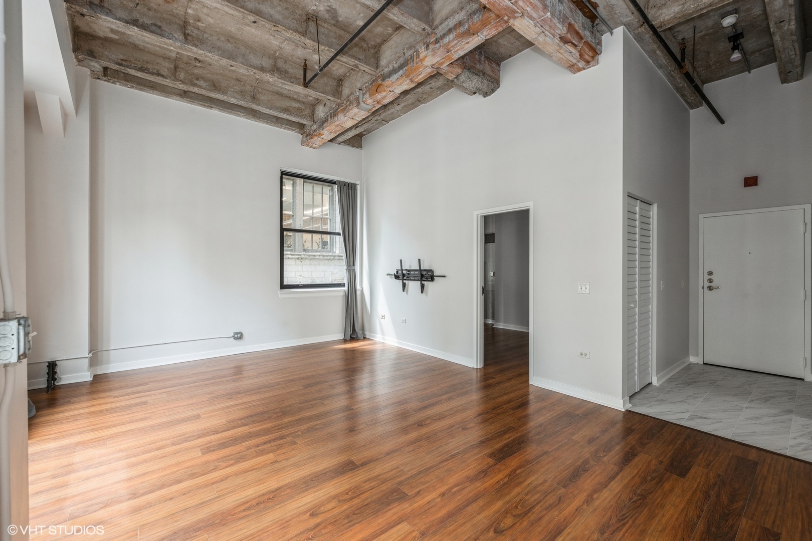 20 N State Street Unit: 705