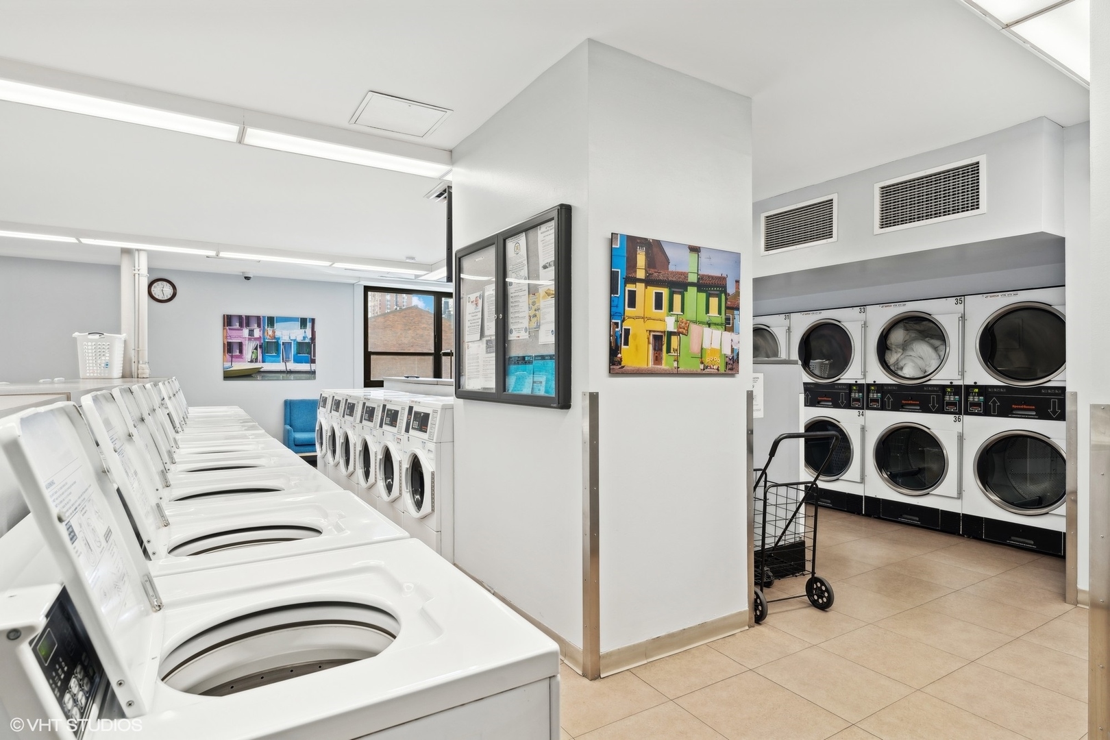 1030 N State Street Unit: 27J